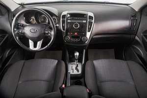 Универсал Kia Ceed 2011 года, 989000 рублей, Томск