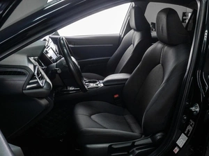 Седан Toyota Camry 2018 года, 2649000 рублей, Тюмень