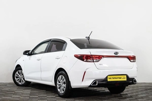 Седан Kia Rio 2020 года, 1429000 рублей, Сургут