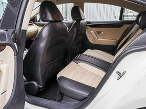 Седан Volkswagen Passat CC 2011 года, 1120000 рублей, Краснодар