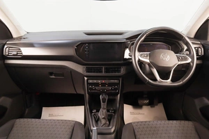 Внедорожник Volkswagen T-Cross 2022 года, 1729000 рублей, Челябинск