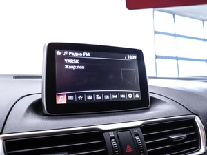 Хетчбэк Mazda 3 2015 года, 1400000 рублей, Красноярск