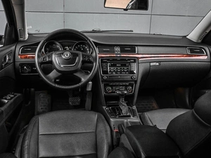 Лифтбек Skoda Superb 2010 года, 954000 рублей, Кирилловка