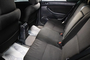 Седан Toyota Avensis 2008 года, 749000 рублей, Сургут