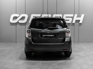 Минивэн Toyota Verso 2011 года, 1270000 рублей, Тюмень