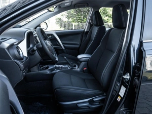 Внедорожник Toyota RAV4 2017 года, 1997000 рублей, Ставрополь
