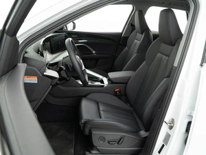 Внедорожник Audi Q5 2025 года, 8149999 рублей, Москва