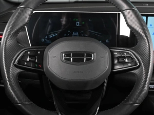 Внедорожник Geely Coolray 2024 года, 2390000 рублей, Аксай