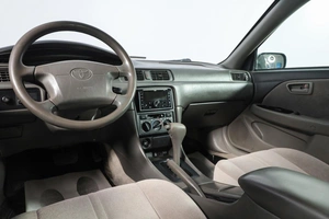 Седан Toyota Camry 1999 года, 529000 рублей, Новосибирск