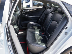 Седан Hyundai Sonata 2012 года, 999000 рублей, Краснодар