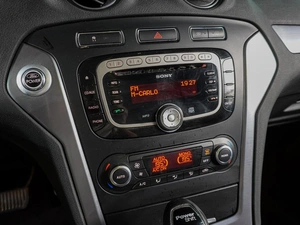 Седан Ford Mondeo 2012 года, 839000 рублей, Воронеж