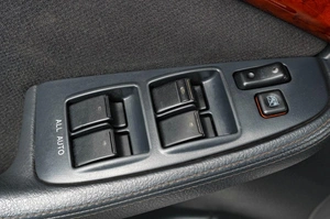 Седан Toyota Avensis 2007 года, 769000 рублей, Тюмень
