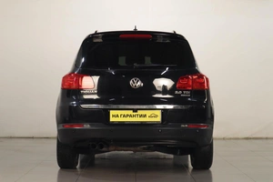Внедорожник Volkswagen Tiguan 2012 года, 1259000 рублей, Челябинск