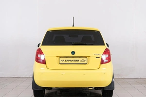 Хетчбэк Skoda Fabia 2012 года, 899000 рублей, Красноярск