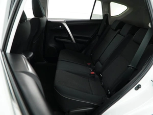 Внедорожник Toyota RAV4 2019 года, 2887077 рублей, Москва