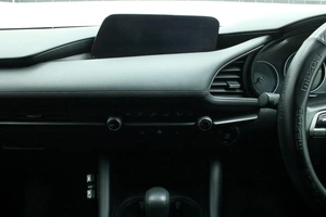 Хетчбэк Mazda 3 2021 года, 1395000 рублей, Красноярск