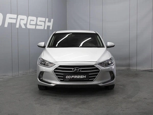 Седан Hyundai Elantra 2018 года, 1450000 рублей, Омск