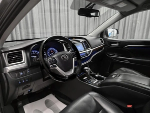 Внедорожник Toyota Highlander 2014 года, 2680000 рублей, Красноярск