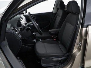 Седан Volkswagen Polo 2017 года, 1437444 рублей, Москва