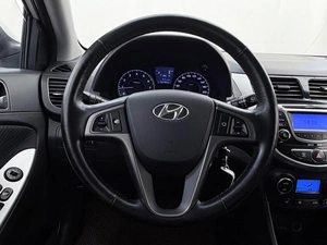 Седан Hyundai Solaris 2013 года, 657000 рублей, Орёл