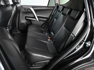 Внедорожник Toyota RAV4 2018 года, 2949000 рублей, Ростов-на-Дону