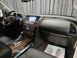Внедорожник Infiniti QX80 2014 года, 2649000 рублей, Красноярск