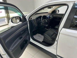 Внедорожник Mitsubishi Outlander 2019 года, 2960000 рублей, Смоленск