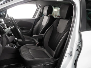 Внедорожник Renault Kaptur 2016 года, 1391000 рублей, Тюмень