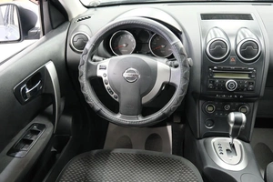 Внедорожник Nissan Qashqai 2008 года, 1039000 рублей, Омск