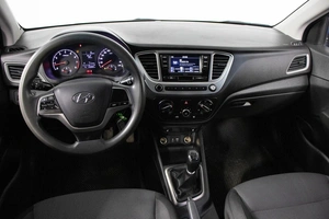 Седан Hyundai Solaris 2017 года, 839900 рублей, Казань