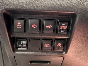 Внедорожник Nissan Pathfinder 2015 года, 1949000 рублей, Красноярск