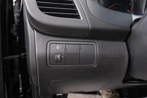 Седан Hyundai Solaris 2016 года, 1249000 рублей, Красноярск