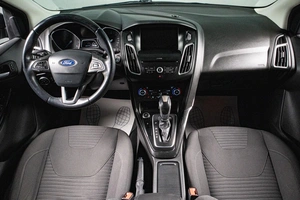 Седан Ford Focus 2019 года, 1389000 рублей, Сургут