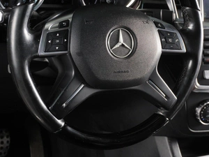 Внедорожник Mercedes-benz GL-класс 2014 года, 2479000 рублей, Красный Пахарь