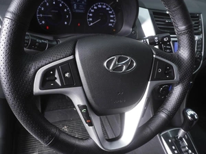 Хетчбэк Hyundai Solaris 2011 года, 839000 рублей, Ростов-на-Дону