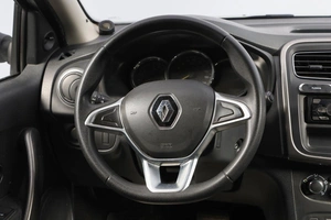 Седан Renault Logan 2018 года, 799000 рублей, Новосибирск