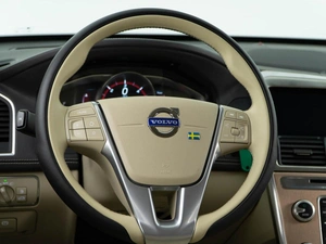 Внедорожник Volvo XC60 2015 года, 2545055 рублей, Москва