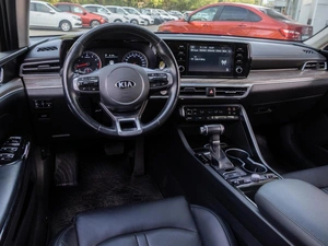 Седан Kia K5 2020 года, 2312000 рублей, Волгоград