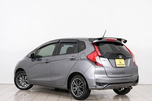 Хетчбэк Honda Fit 2019 года, 1349000 рублей, Красноярск