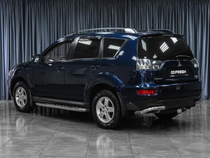 Внедорожник Mitsubishi Outlander 2011 года, 1099000 рублей, Тюмень