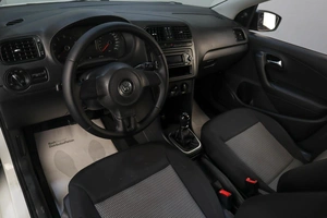 Седан Volkswagen Polo 2012 года, 639000 рублей, Челябинск