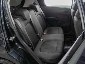 Хетчбэк Chevrolet Aveo 2013 года, 869000 рублей, Тюмень