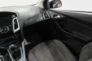 Хетчбэк Ford Focus 2012 года, 749000 рублей, Новокузнецк