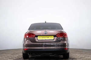Седан Volkswagen Jetta 2014 года, 939000 рублей, Пермь