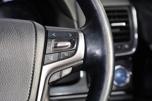 Седан Toyota Crown 2017 года, 3099000 рублей, Новосибирск