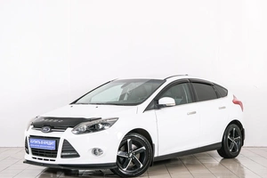Хетчбэк Ford Focus 2012 года, 899000 рублей, Красноярск