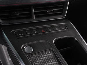 Внедорожник Haval F7 2024 года, 3249000 рублей, Красный Пахарь