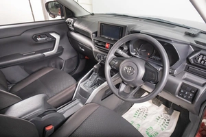 Внедорожник Toyota Raize 2022 года, 1909000 рублей, Томск