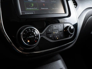 Внедорожник Renault Kaptur 2018 года, 1678000 рублей, Волгоград