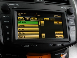 Внедорожник Toyota RAV4 2010 года, 1349000 рублей, Тюмень